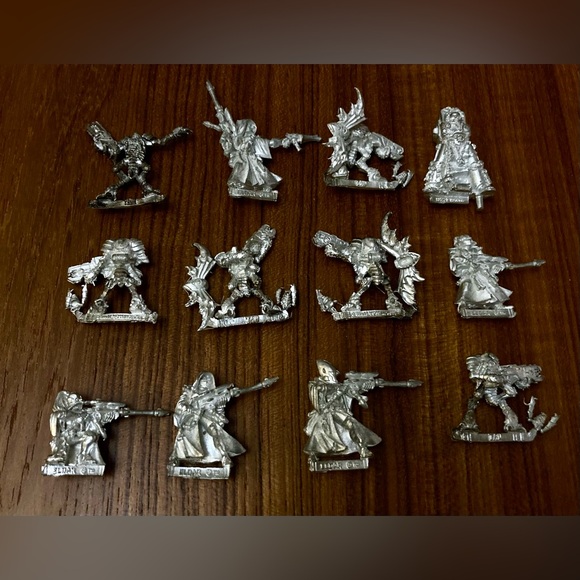 Warhammer-40,000 Battle for Macragge Game Set - Picture 4 of 10